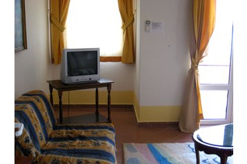 Montenegro Hotel Sveti Stefan, Eksterjöör